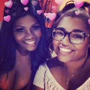 Meet your Posher, Nina